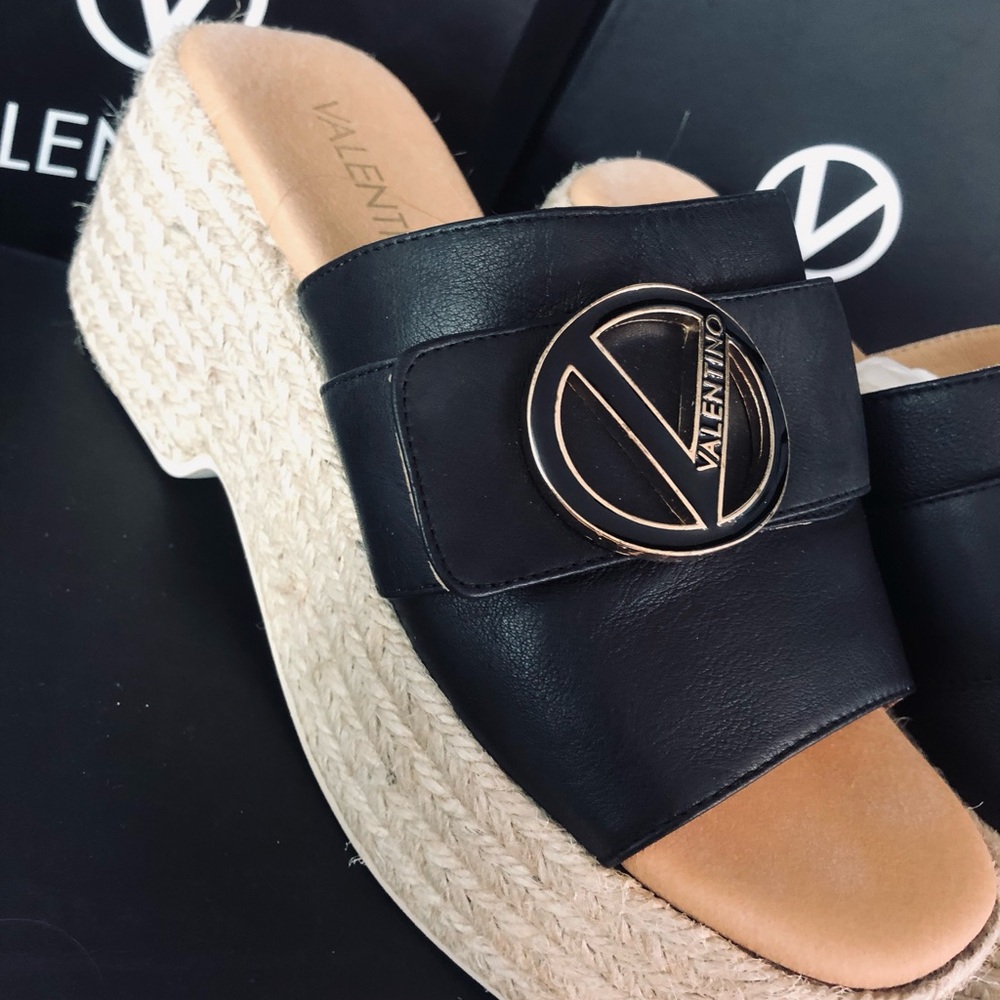 Valentino Black Leather Espadrille HOLIDAY PRICE 🔥( ONE DAY SPECIAL ) size 8